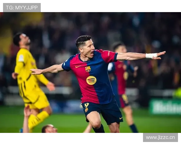 莱万多夫斯基巴萨传奇地位