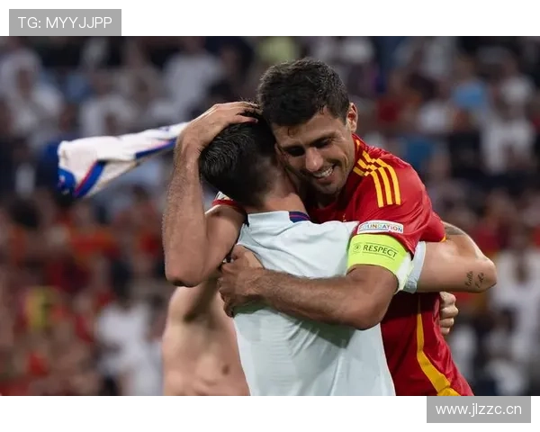 罗德里对阵皇马、拜仁等豪门的中场统治力名场面解析