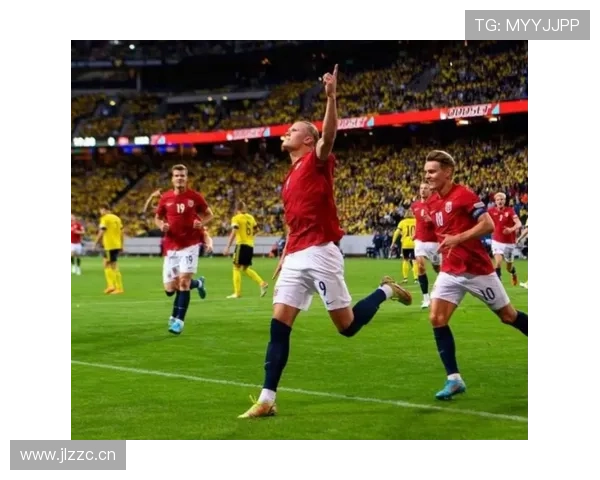 奥斯梅恩 vs 哈兰德：冲击力与射门效率的中锋对决