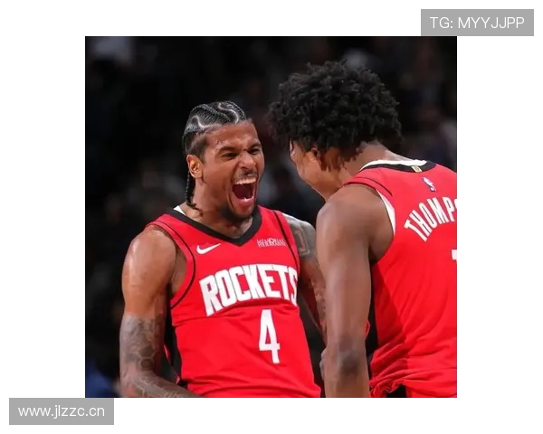 杰伦·格林突破拉开空间提升得分效率，超越同期后卫表现明显